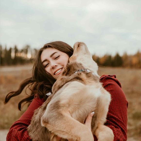 Meet your Posher, Nichole - Picture 1 of 1